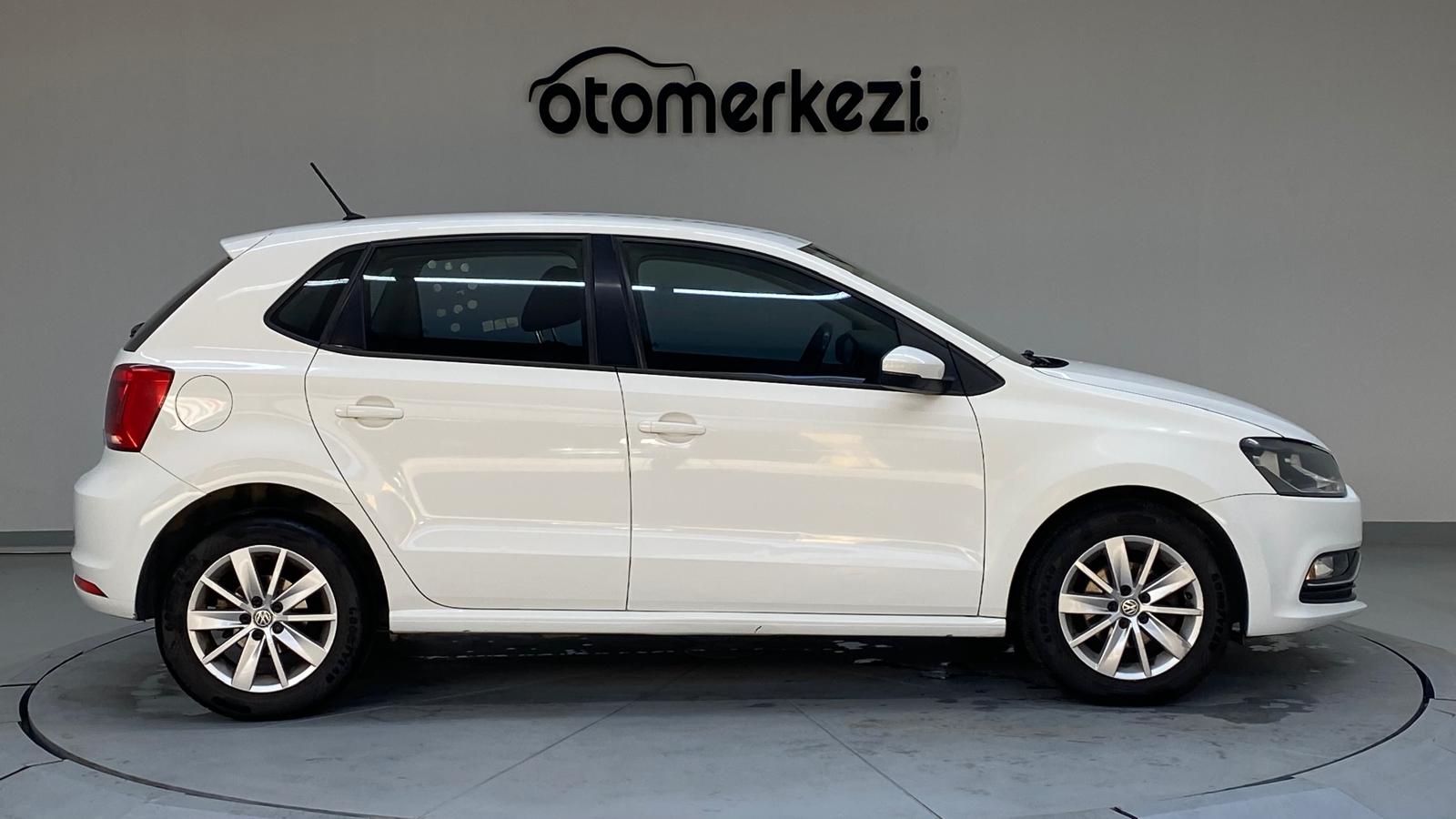 VOLKSWAGEN POLO 20
